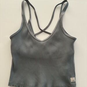 NEW Vuori Rib Crop Tank in Light Cloud (Size S)